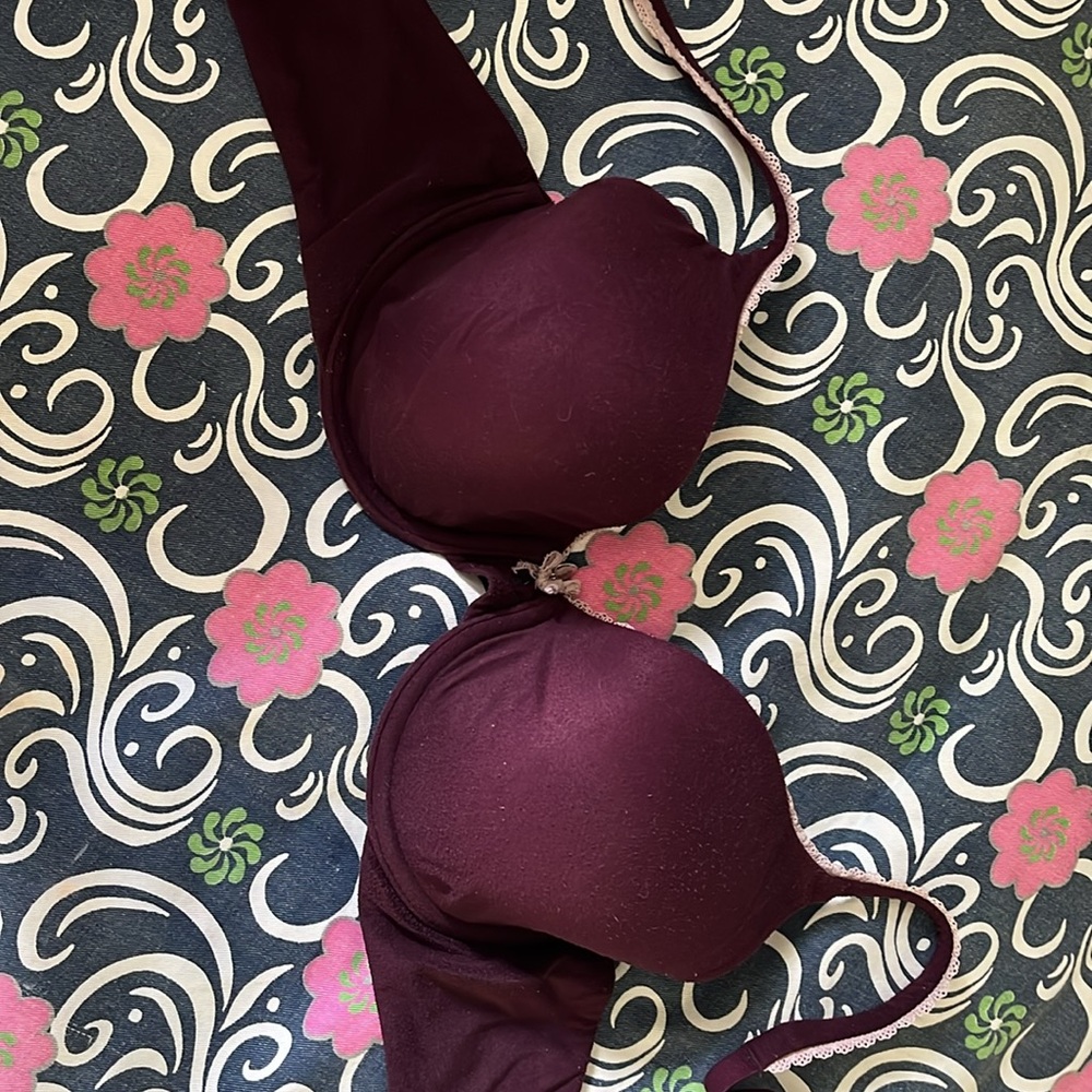 Victoria’s Secret Body by Victoria Lightly Lined Perfect Coverage Bra Purple 34C